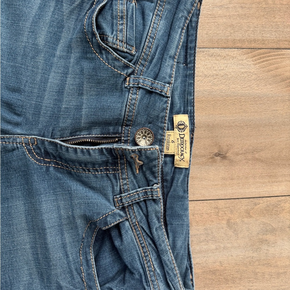 Democracy Denim Flare Jeans in Medium Blue Wash - Picture 4 of 15